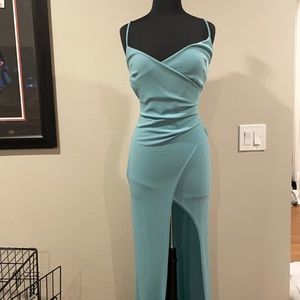 pretty little thing blue dress